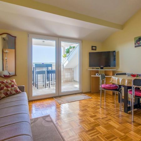 Apartments By The Sea Selce, Crikvenica - 4802 Exterior foto