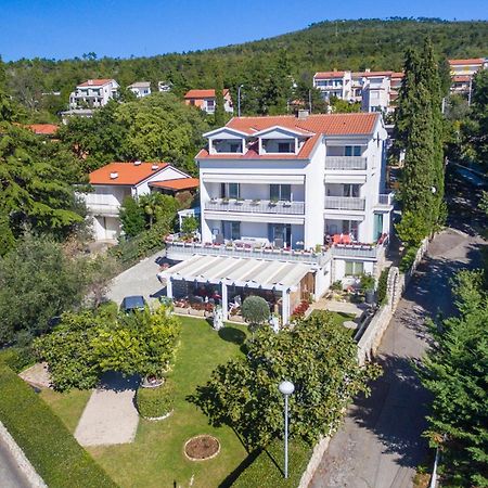 Apartments By The Sea Selce, Crikvenica - 4802 Exterior foto